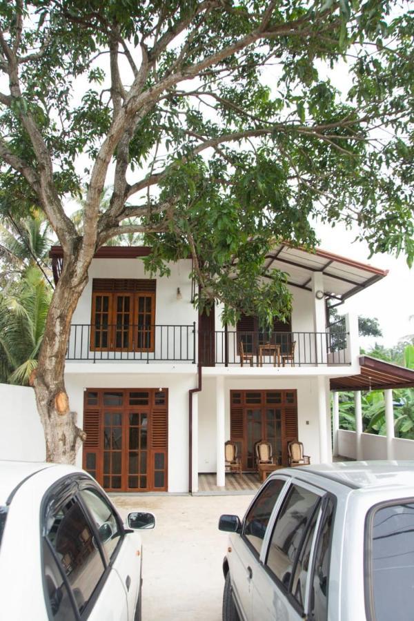 Sanmi Airport Resort Katunayake Exterior photo